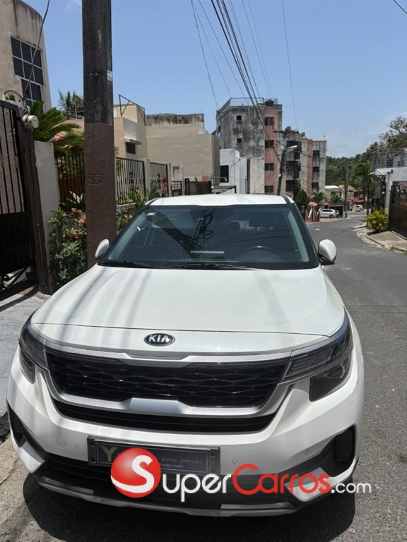 2021 Kia Seltos LX — foto 6 / 8