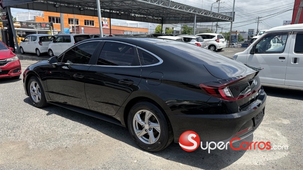2022 Hyundai Sonata DN8 — foto 9 / 12