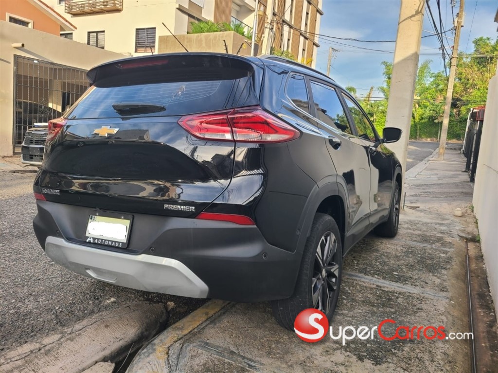 2022 Chevrolet Tracker Premier — foto 3 / 9