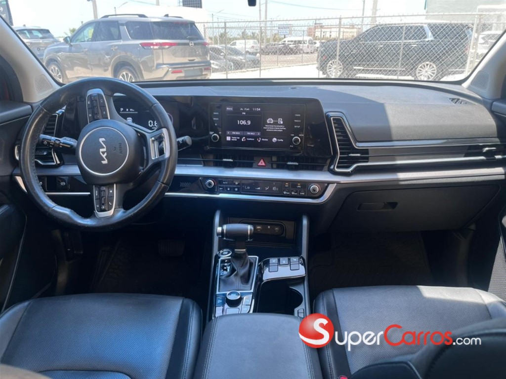 2023 Kia Sportage Luxury — foto 8 / 12