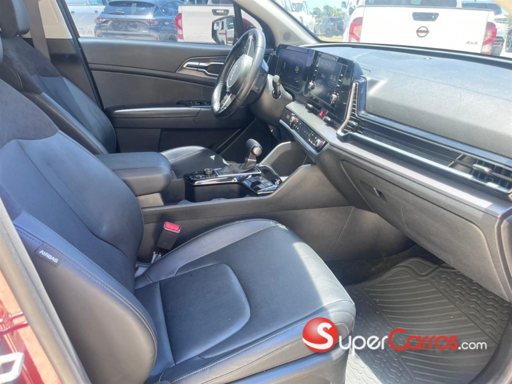 2023 Kia Sportage Luxury — foto 9 / 12