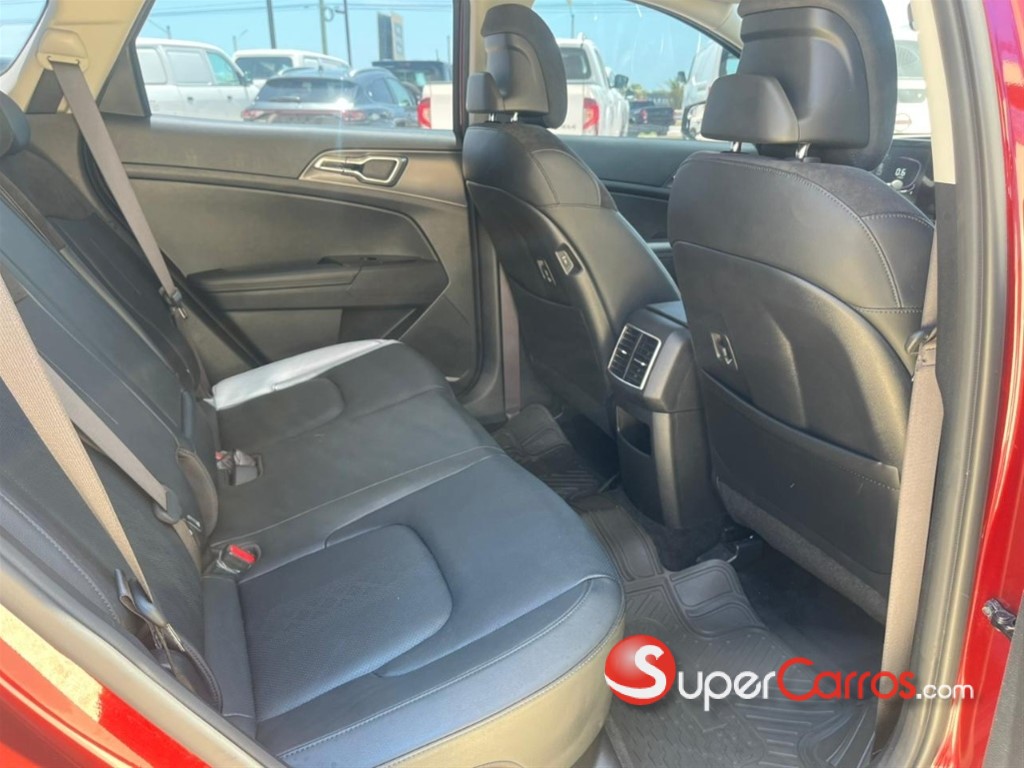 2023 Kia Sportage Luxury — foto 11 / 12