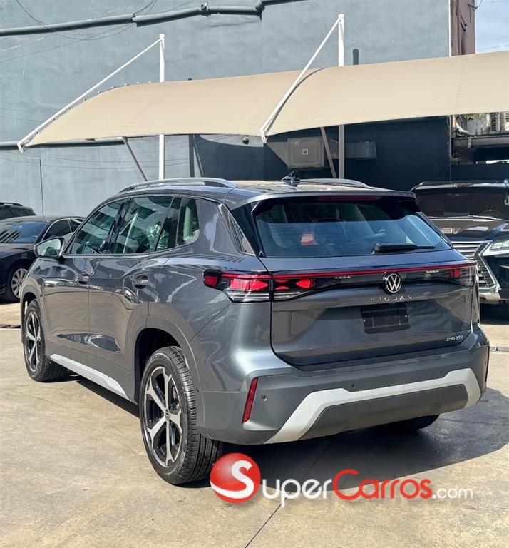2025 Volkswagen Tiguan 250TSI — foto 3 / 7