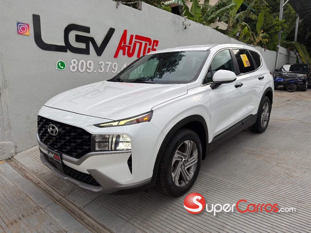 2022 Hyundai Santa Fe SE