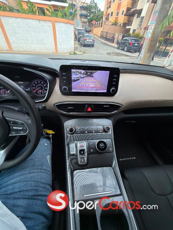 2022 Hyundai Santa Fe SE — foto 8 / 12