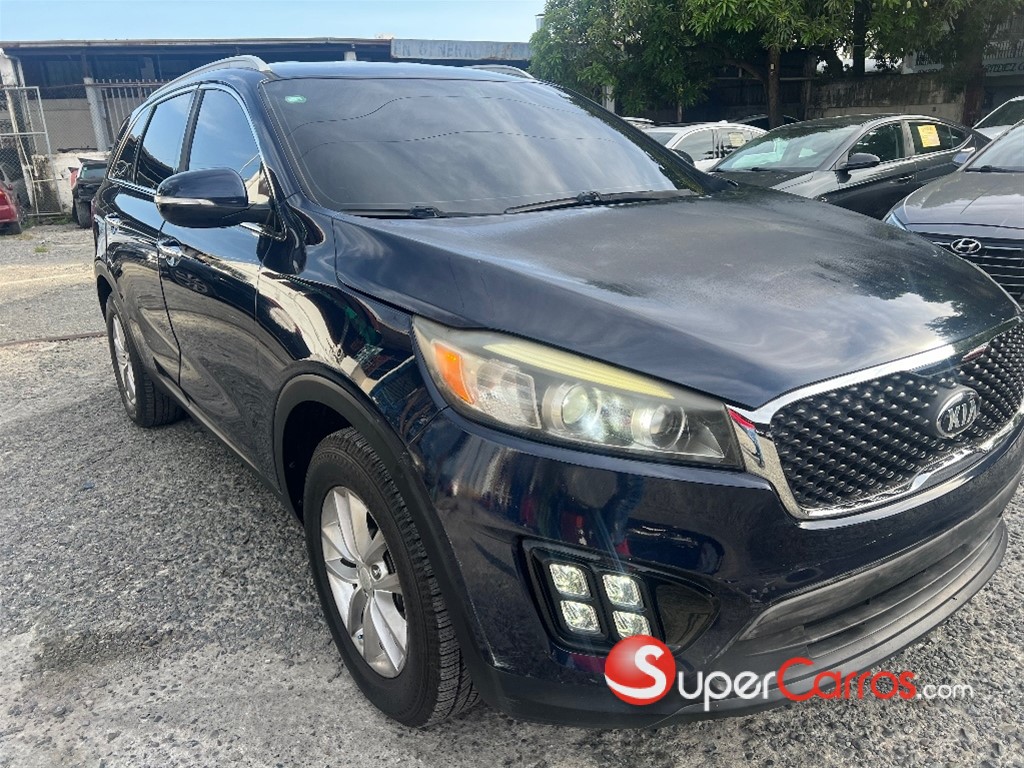 2016 Kia Sorento LX