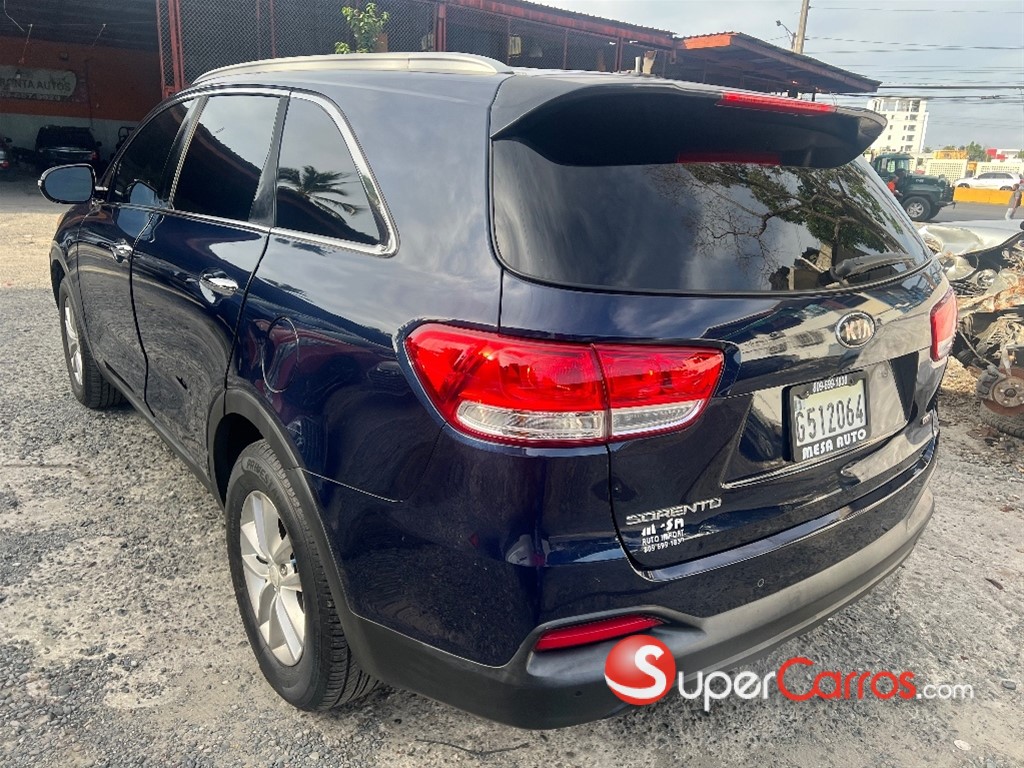 2016 Kia Sorento LX — foto 7 / 11