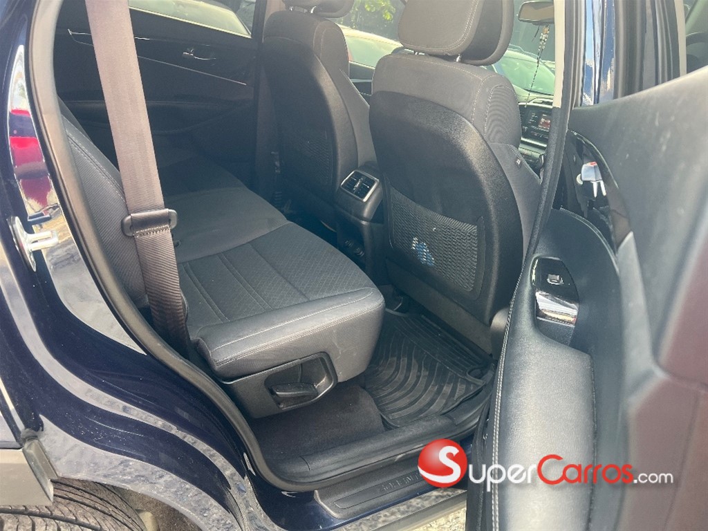2016 Kia Sorento LX — foto 10 / 11