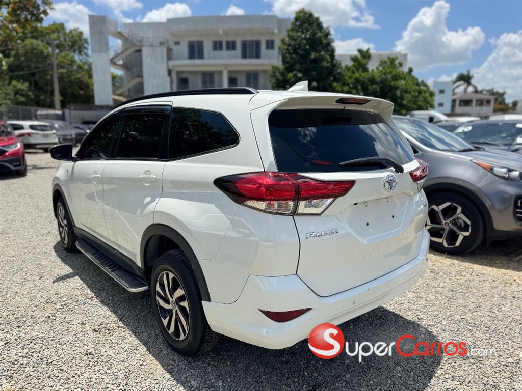 2020 Toyota Rush — foto 4 / 12