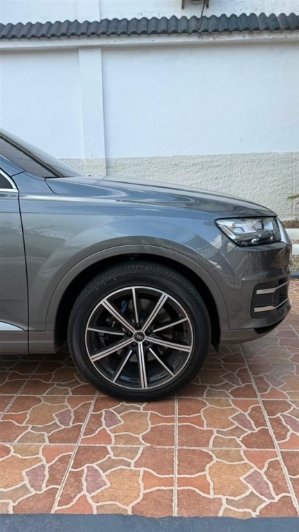 2018 Audi Q7 TDI — foto 2 / 12