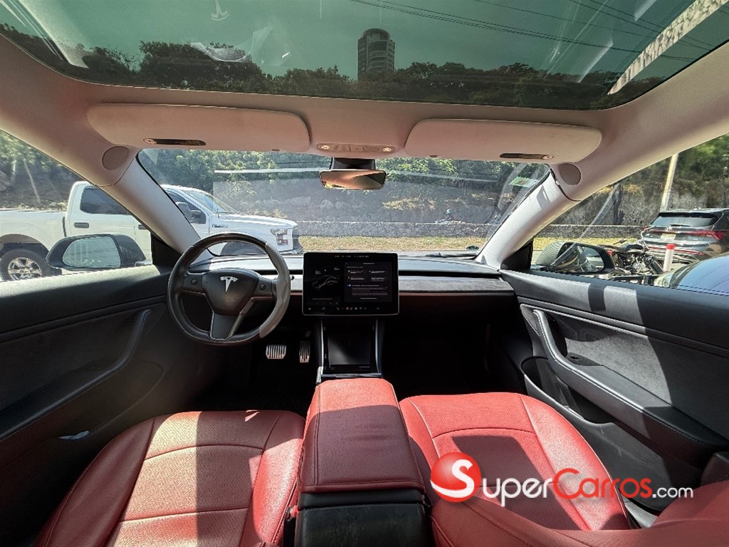 2019 Tesla Model 3 — foto 4 / 10