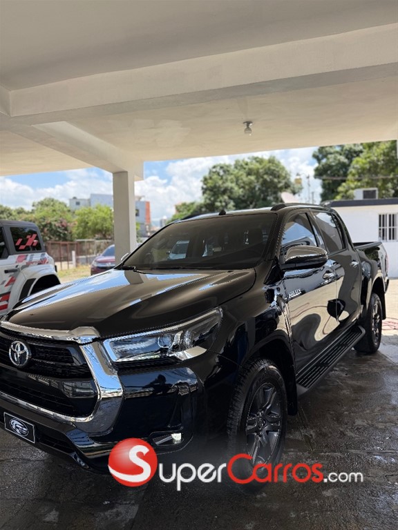 2023 Toyota Hilux SRV — foto 3 / 11