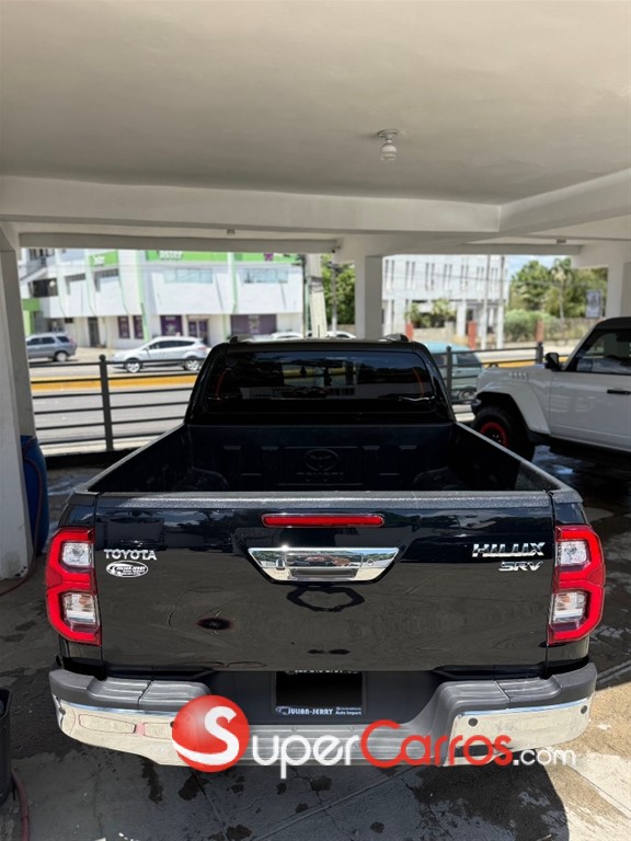 2023 Toyota Hilux SRV — foto 5 / 11