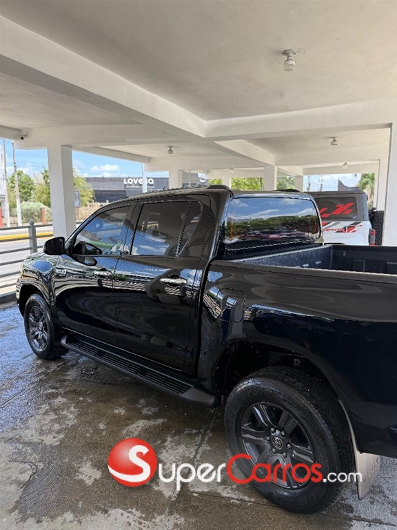 2023 Toyota Hilux SRV — foto 6 / 11