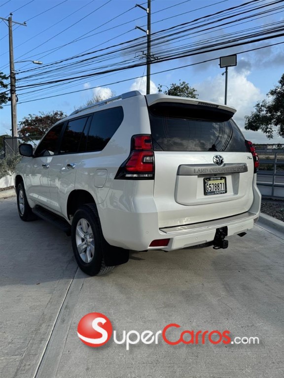2022 Toyota Land Cruiser Prado TXL — foto 5 / 9