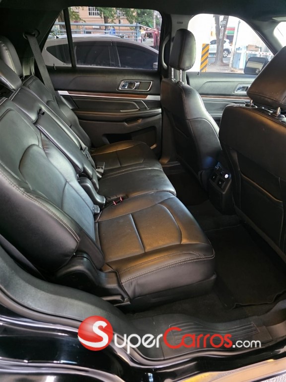 2019 Ford Explorer Limited — foto 6 / 12