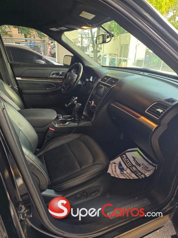 2019 Ford Explorer Limited — foto 7 / 12