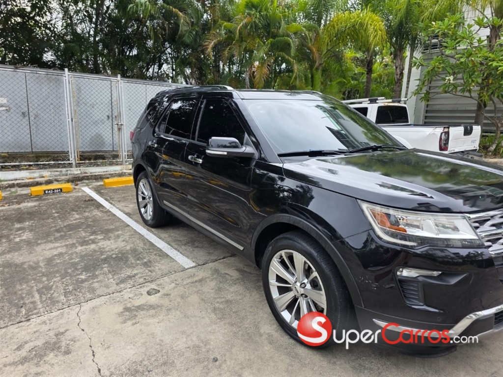2019 Ford Explorer Limited — foto 9 / 12