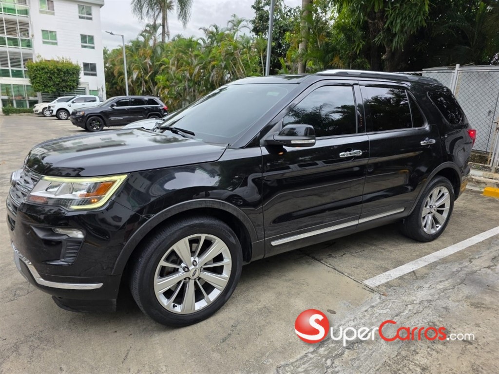 2019 Ford Explorer Limited — foto 11 / 12