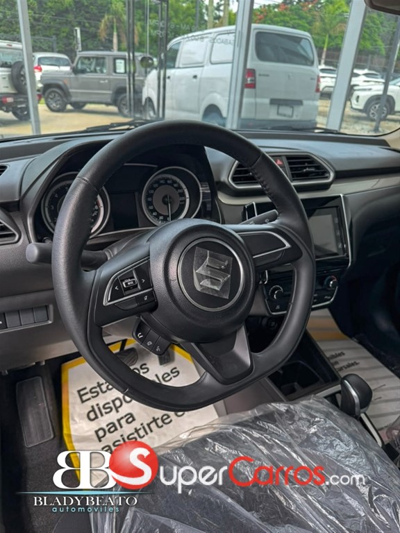 2024 Suzuki Dzire GLX — foto 4 / 12