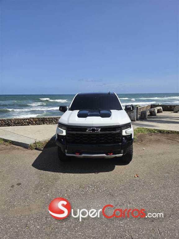 2024 Chevrolet Silverado ZR2 — foto 3 / 8