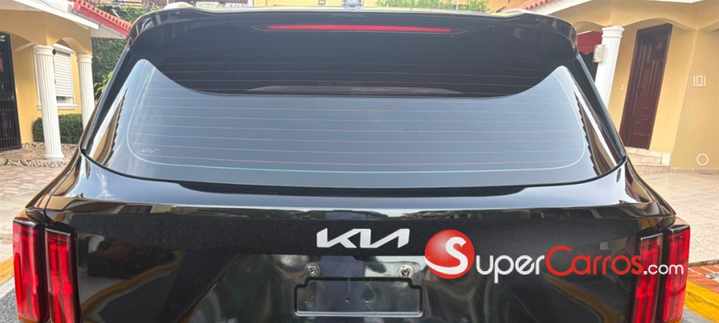 2023 Kia Sorento Luxury — foto 5 / 11