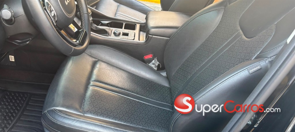 2023 Kia Sorento Luxury — foto 7 / 11