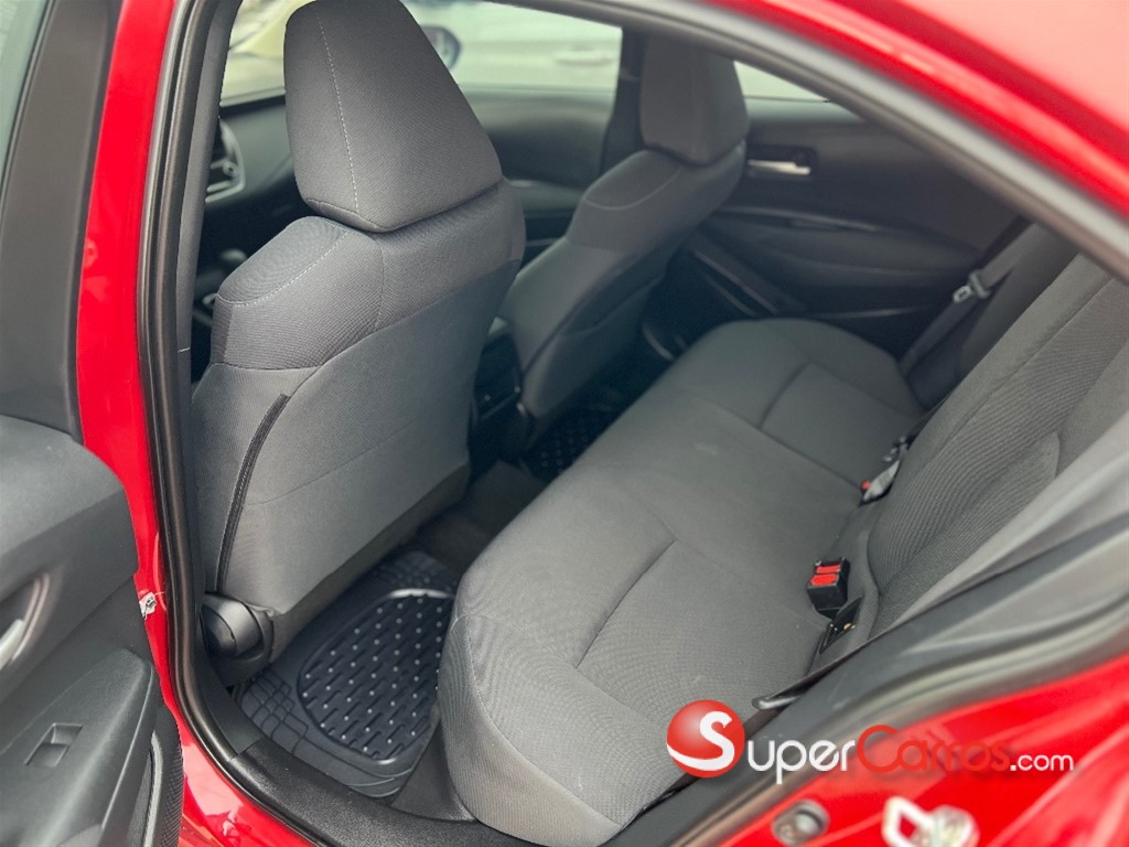 2020 Toyota Corolla LE — foto 6 / 10