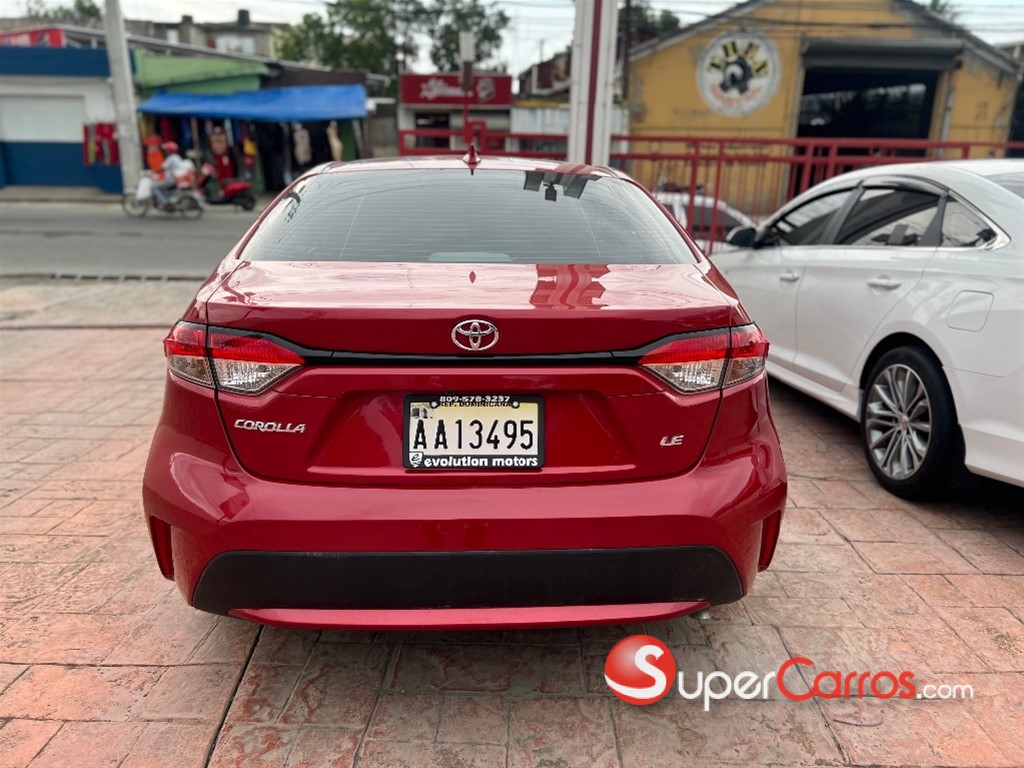 2020 Toyota Corolla LE — foto 8 / 10