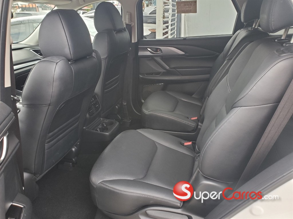 2021 Mazda CX-9 Exclusive — foto 6 / 12
