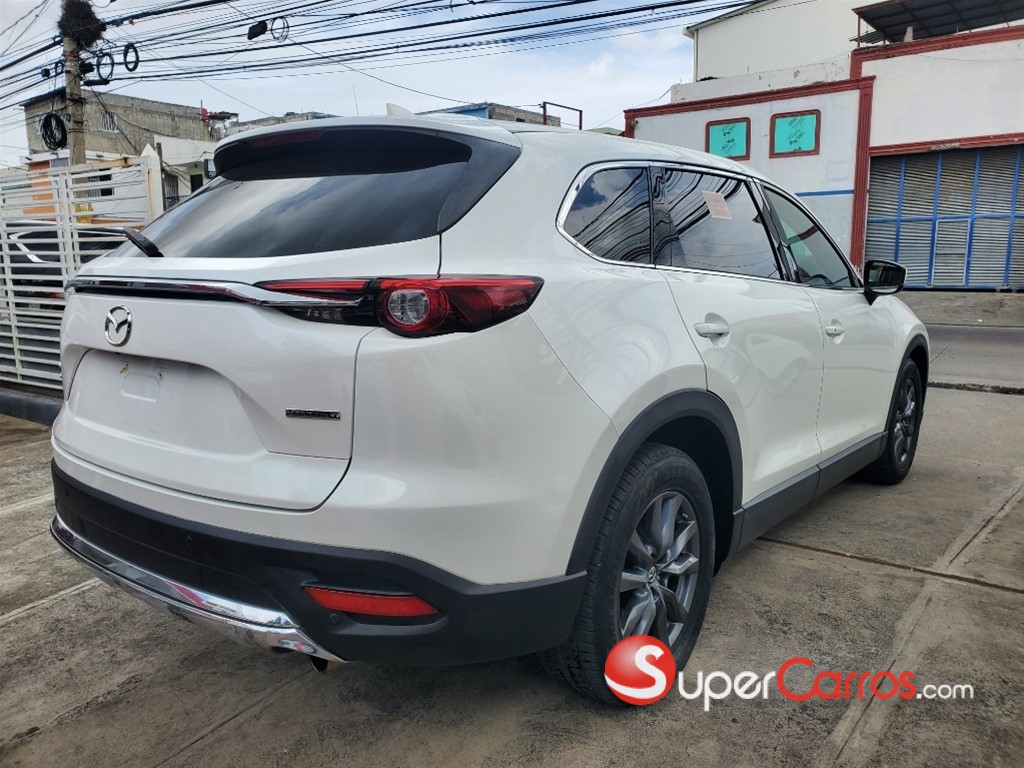 2021 Mazda CX-9 Exclusive — foto 10 / 12