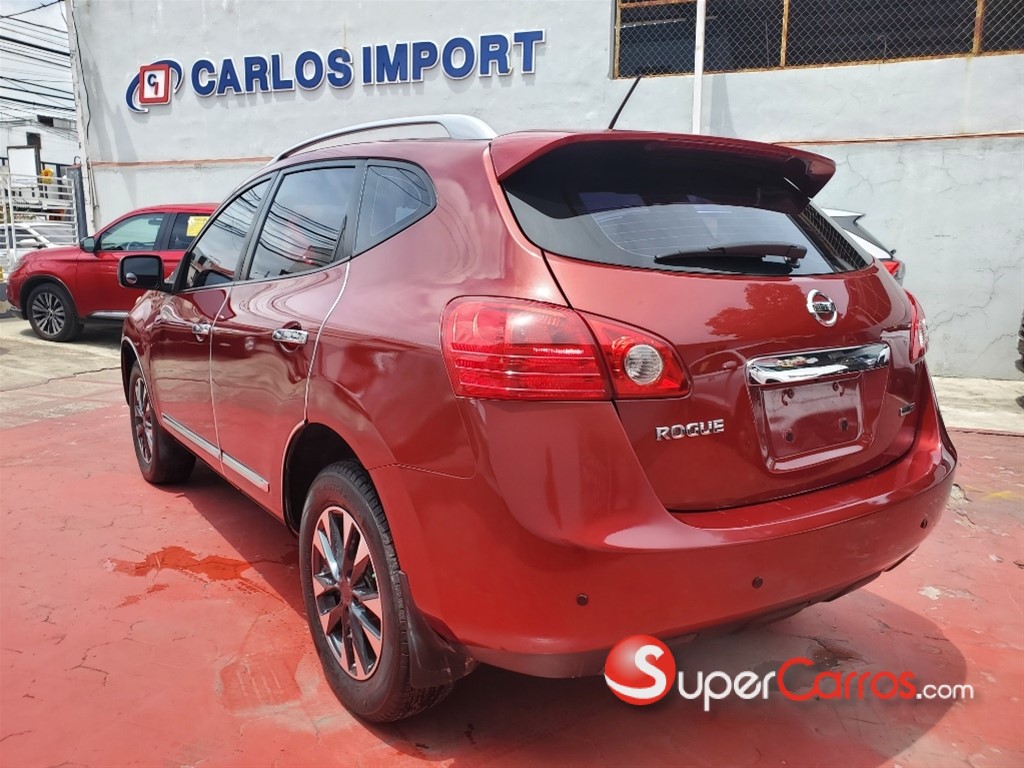 2015 Nissan Rogue — foto 8 / 9