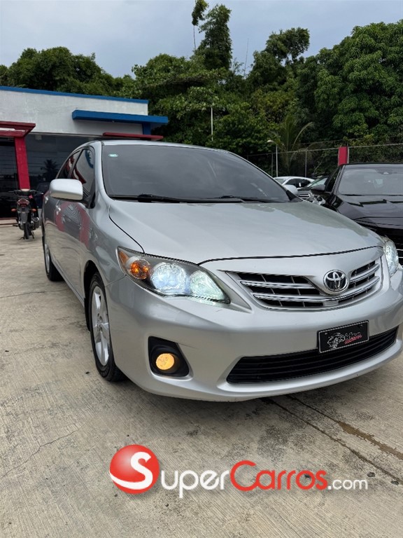 2013 Toyota Corolla LE Plus