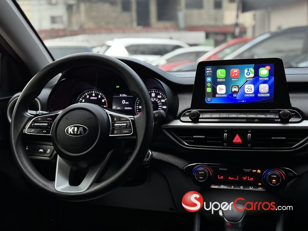 2019 Kia Forte LXS — foto 9 / 12