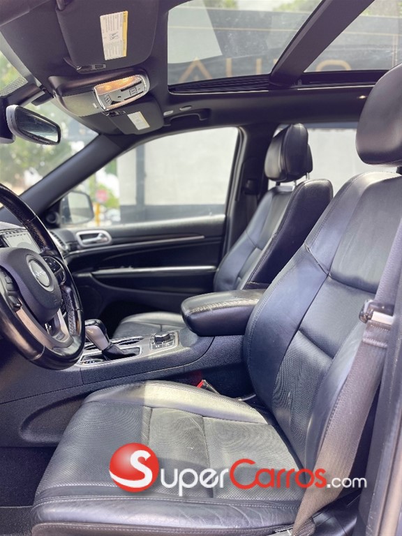 2020 Jeep Grand Cherokee Limited 4x4 — foto 7 / 12
