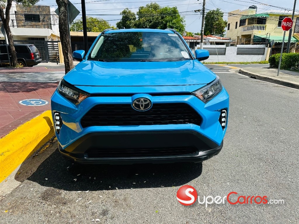 2021 Toyota RAV4 LE — foto 6 / 12