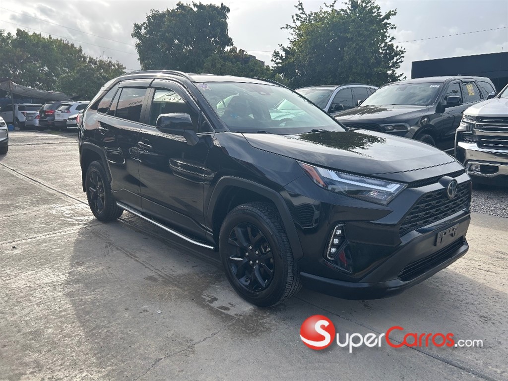 2023 Toyota RAV4 — foto 3 / 12