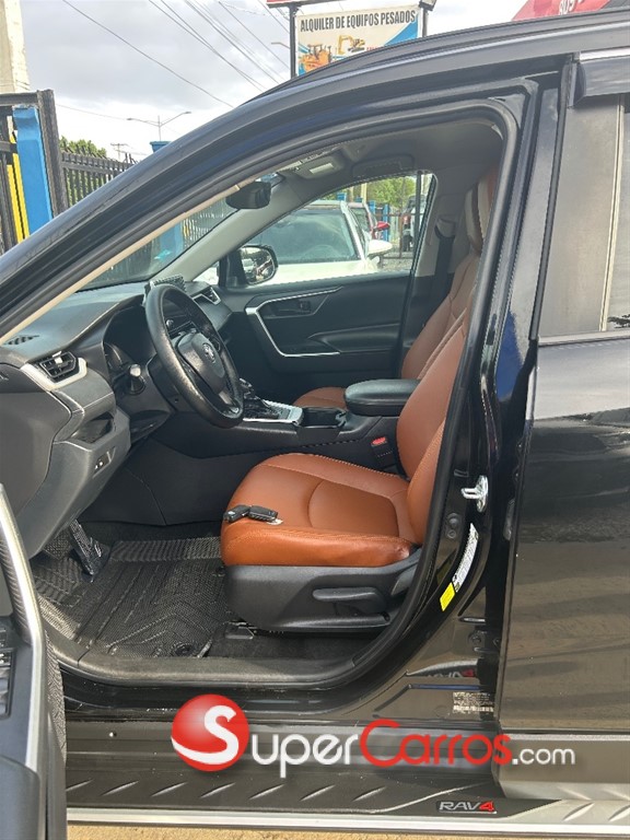 2023 Toyota RAV4 — foto 7 / 12