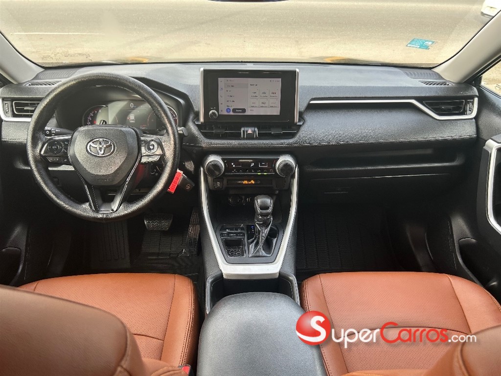 2023 Toyota RAV4 — foto 10 / 12