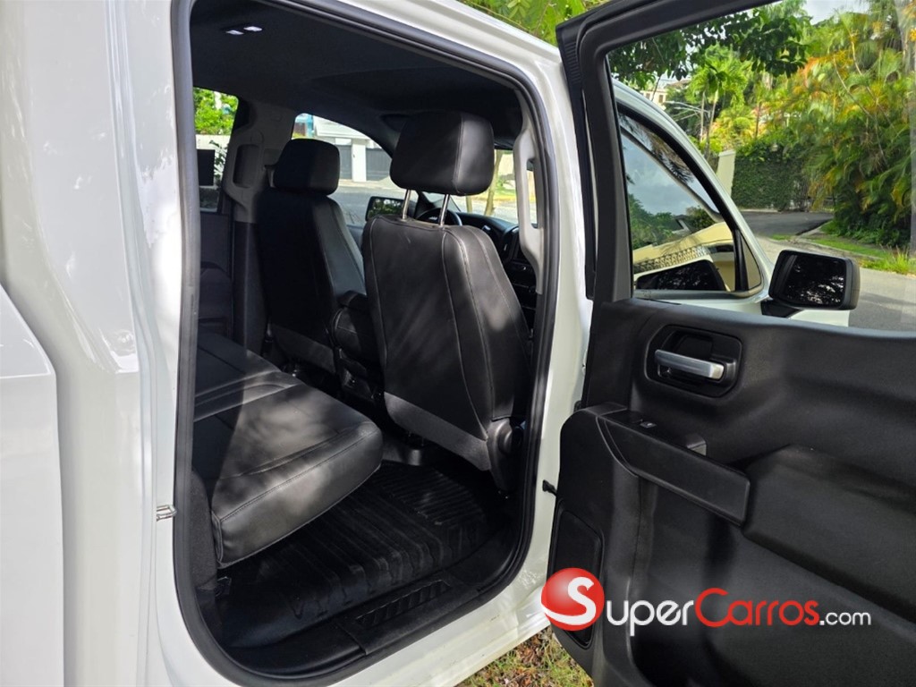 2020 Chevrolet Silverado — foto 12 / 12