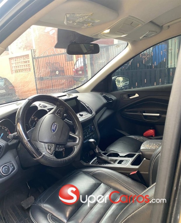 2017 Ford Escape — foto 3 / 9
