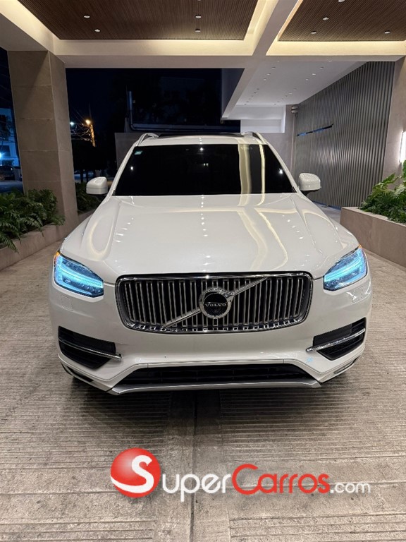 2018 Volvo XC90 Momentum T6 — foto 2 / 8