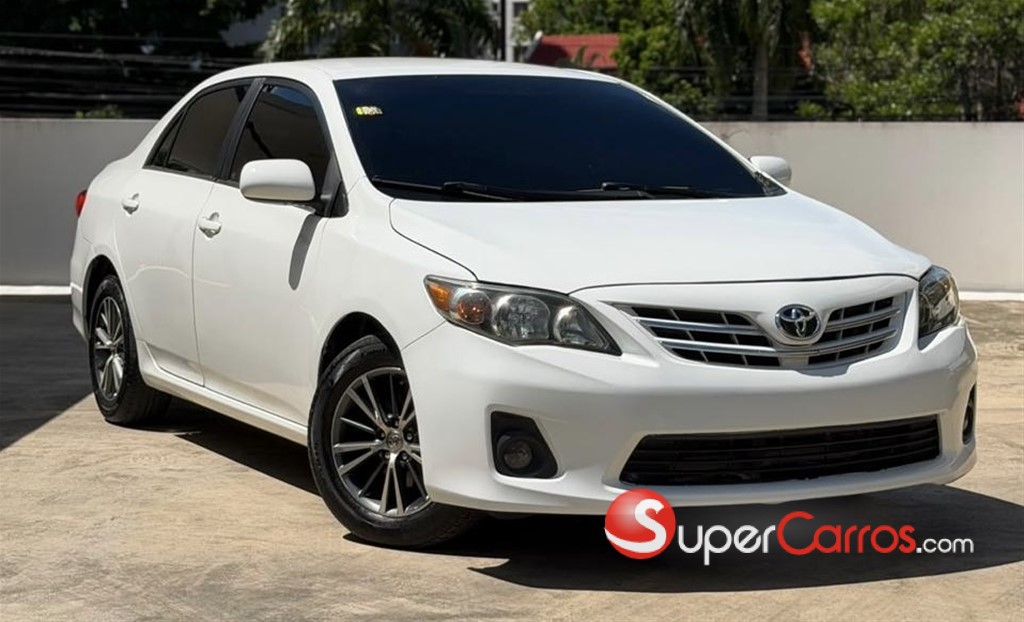 2013 Toyota Corolla LE