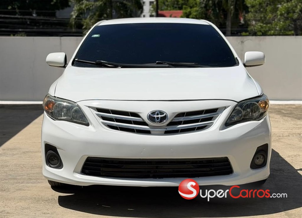 2013 Toyota Corolla LE — foto 5 / 10