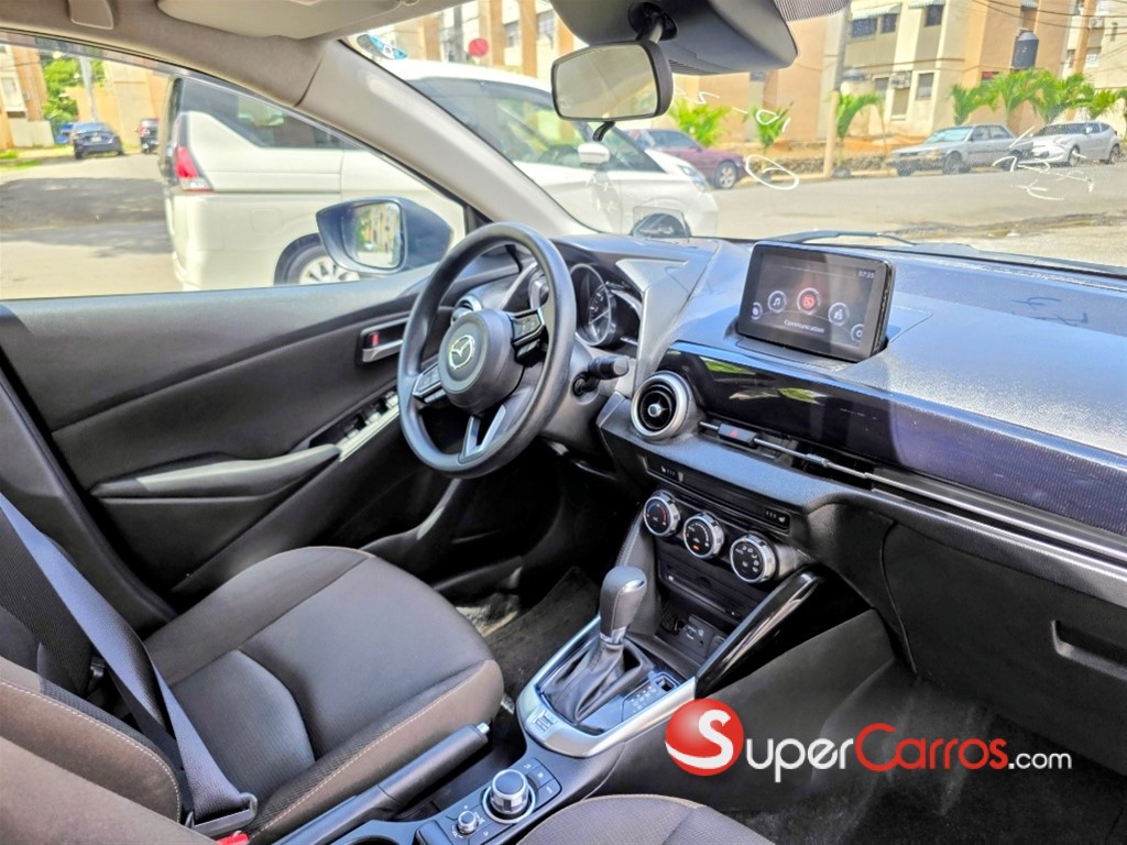 2021 Mazda 2 — foto 5 / 9