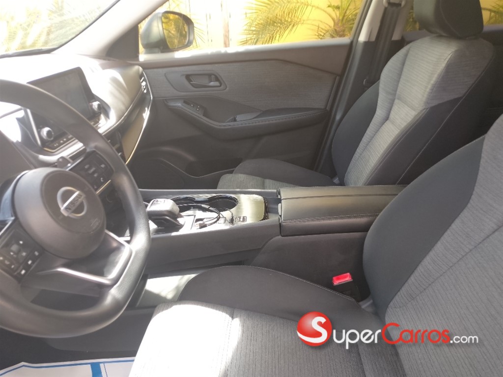 2021 Nissan Rogue S — foto 6 / 11