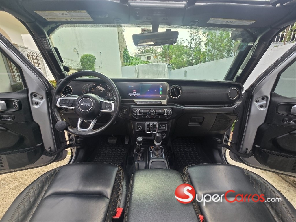 2021 Jeep Wrangler Rubicon Unlimited JL — foto 9 / 11