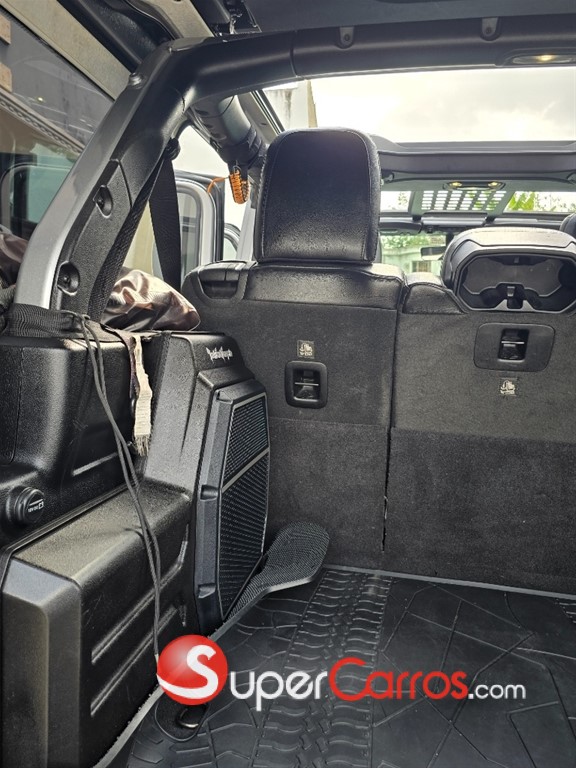 2021 Jeep Wrangler Rubicon Unlimited JL — foto 11 / 11