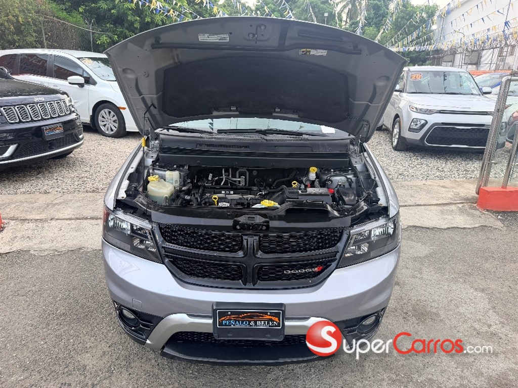 2020 Dodge Journey Crossroad — foto 7 / 10