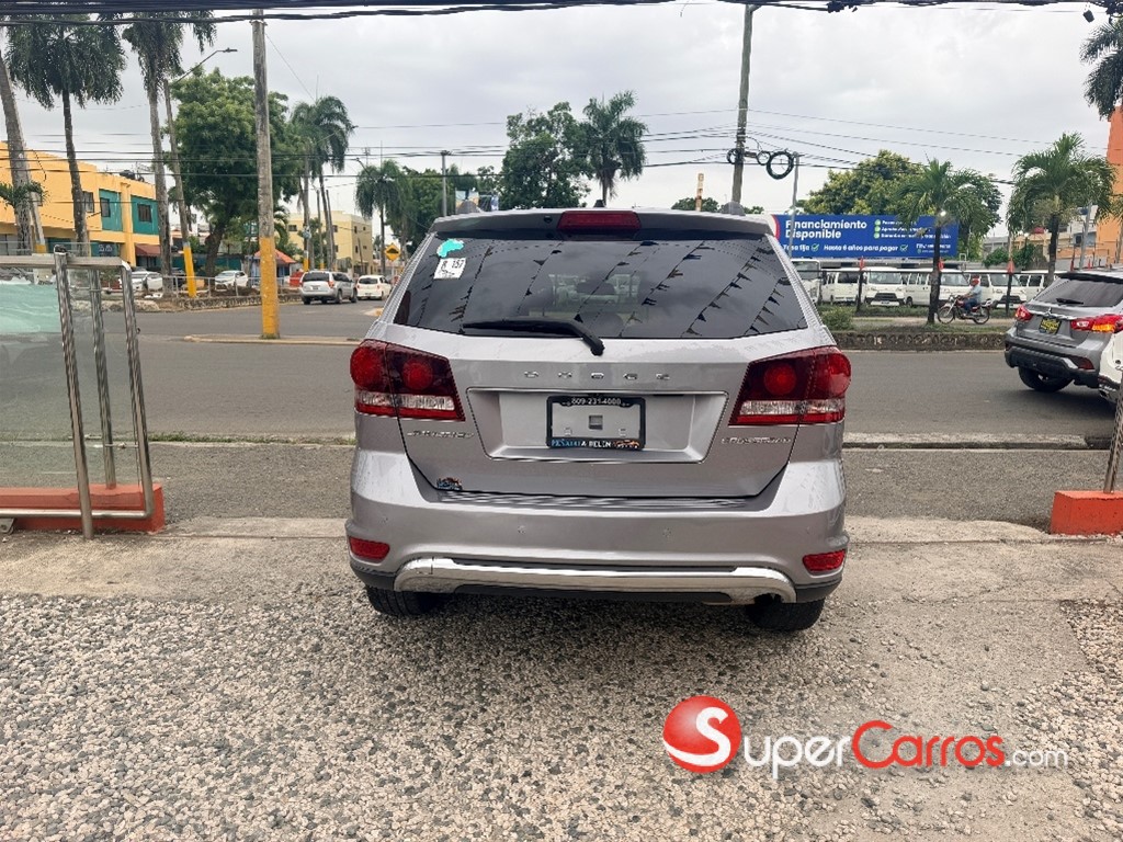 2020 Dodge Journey Crossroad — foto 9 / 10